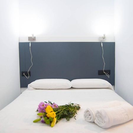 Caleros 8 Estudio - Apartamentos De La Parte Antigua De Caces Buitenkant foto